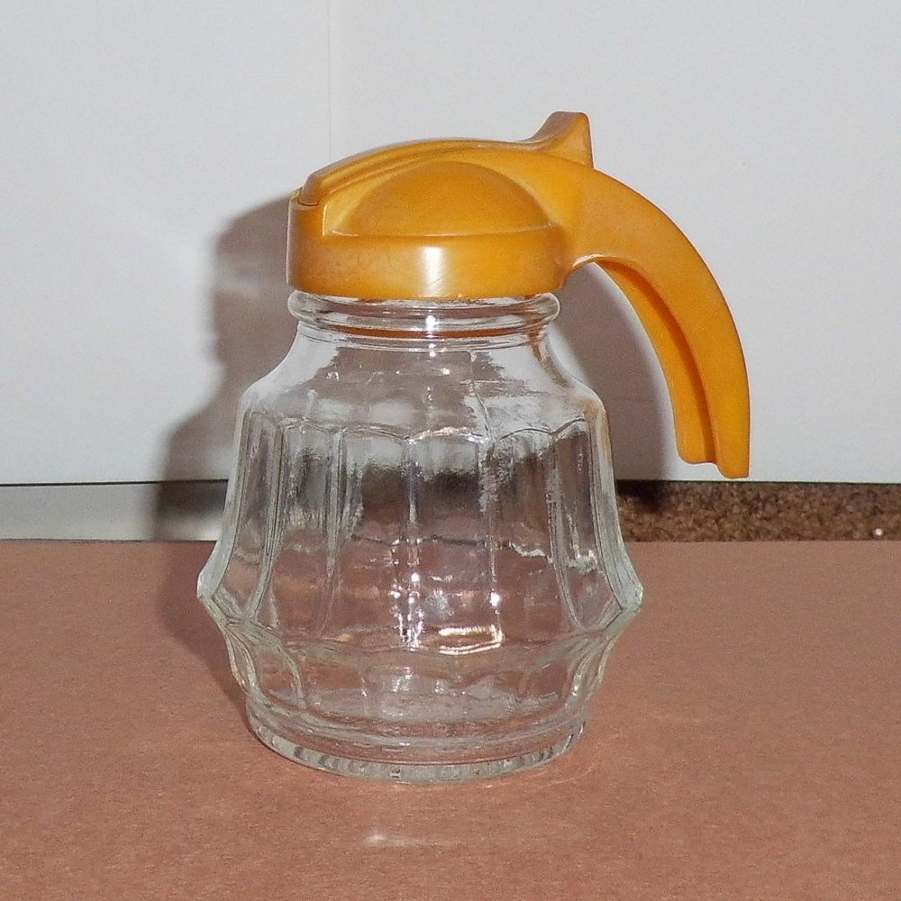 1pc  Vtg. Hazel Atlas Glass Syrup Pitcher
